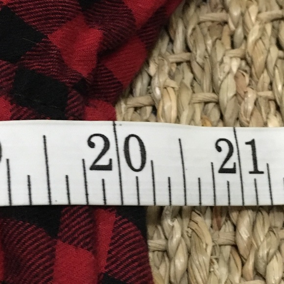 EUC CROFT & BARROW Red Plaid Flannel Button Down - Picture 10 of 11